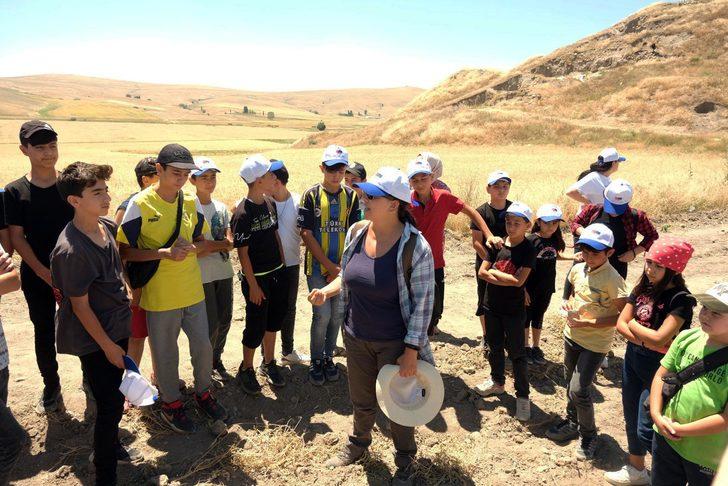 Yozgat'ta çocuklar için arkeolojik kazı etkinliği düzenlendi G2