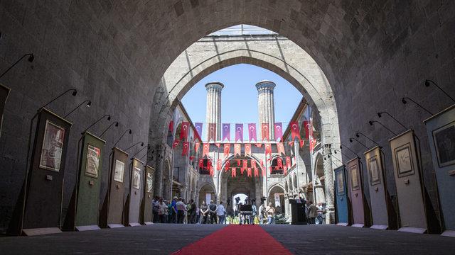 Erzurum'da İman Ayetleri Hat Sergisi açıldı