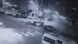 Polis aracını vurmak isteyen teröristler çay ocağını vurdu