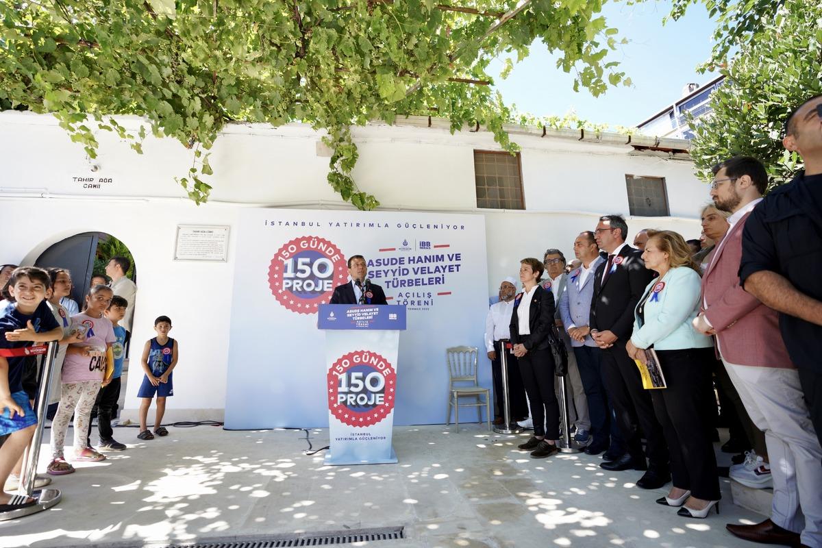 Restore edilen Asude Hanım ve Seyyid-i Velayet t&uuml;rbeleri a&ccedil;ıldı