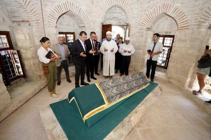 Restore edilen Asude Hanım ve Seyyid-i Velayet türbeleri açıldı G2