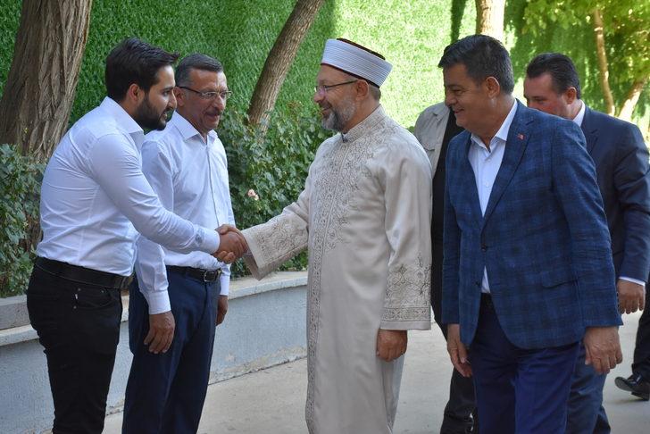 Diyanet İşleri Başkanı Erbaş, Şırnak'ta ziyaretlerde bulundu G5