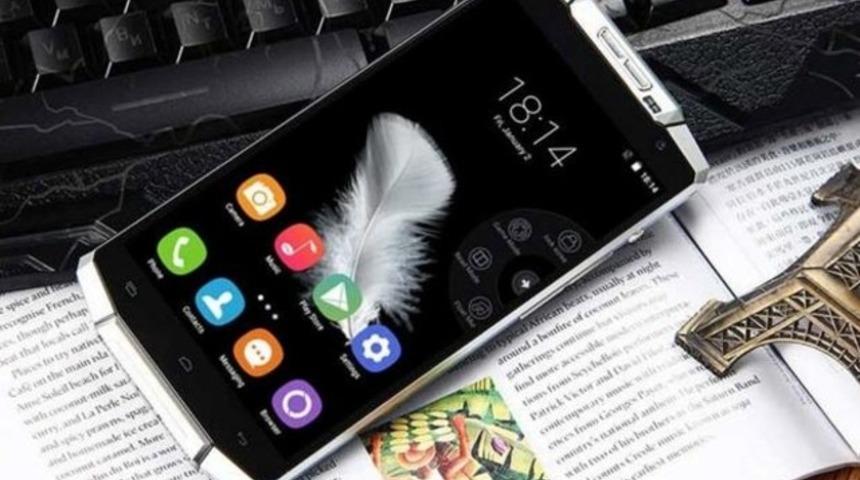 Şarjı 15 g&uuml;n bitmeyen telefon yaptılar