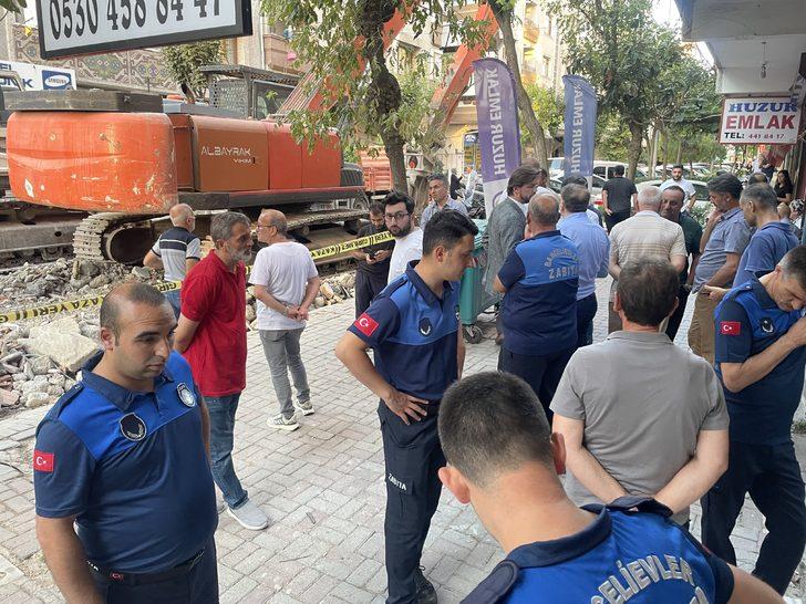 İstanbul’da yıkım sırasında zarar gören binadaki 5 daire boşaltıldı G3
