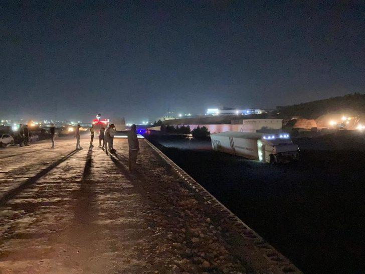 GÜNCELLEME - Atık su tesisindeki arıza nedeniyle TAG Otoyolu'nda ulaşım aksadı G5