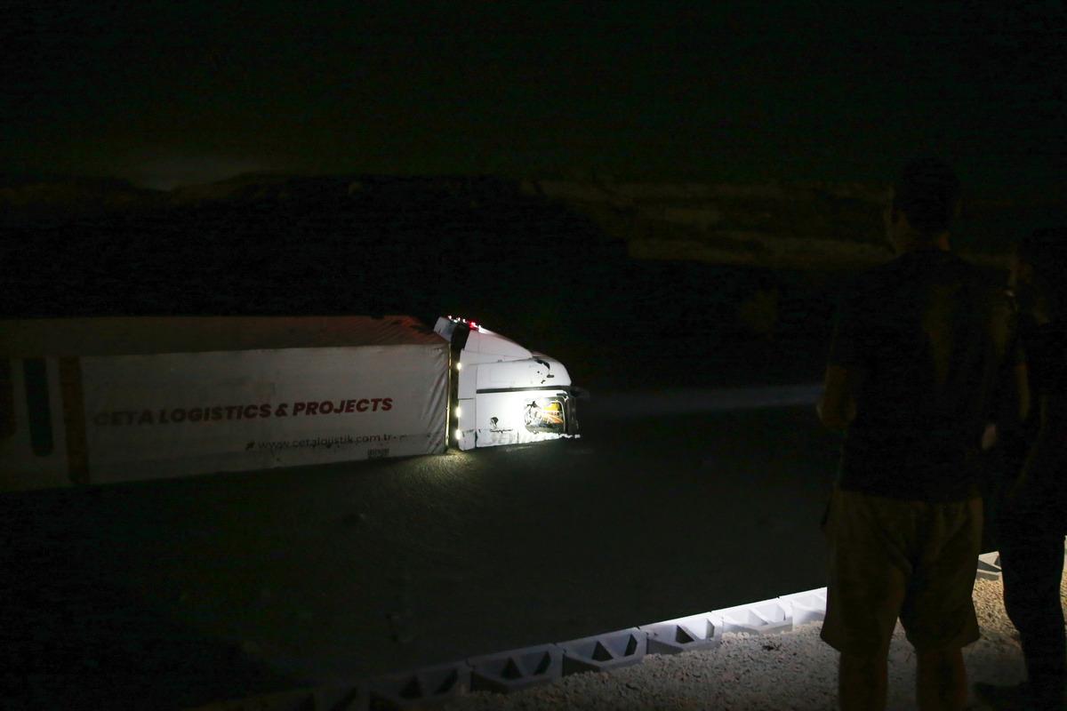 G&Uuml;NCELLEME 2 - Atık su tesisindeki arıza nedeniyle TAG Otoyolu'nda ulaşım aksadı