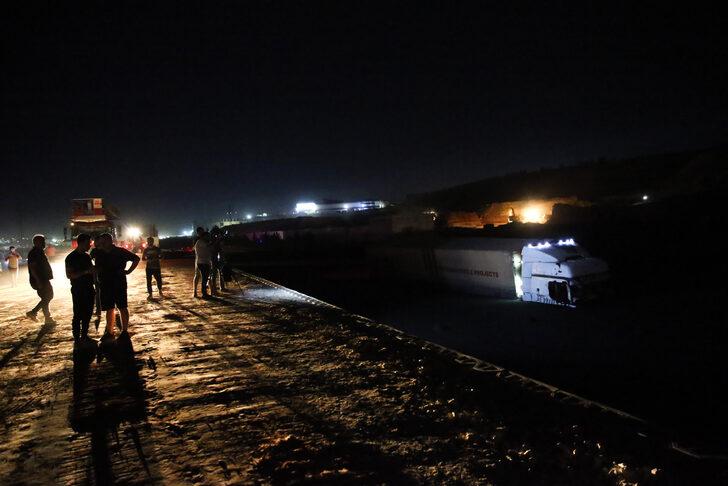 GÜNCELLEME 2 - Atık su tesisindeki arıza nedeniyle TAG Otoyolu'nda ulaşım aksadı G2