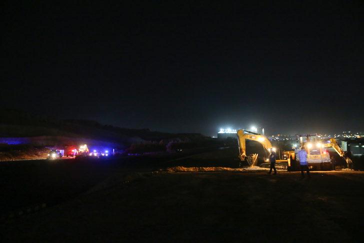 GÜNCELLEME 2 - Atık su tesisindeki arıza nedeniyle TAG Otoyolu'nda ulaşım aksadı G3