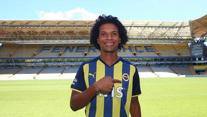 SON DAKİKA: O transfere ulaşılamıyor! Fenerbahçeliler ayaklandı, ortalık karıştı "Haddinizi bilin" G1