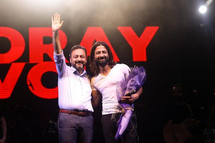 Şarkıcı Koray Avcı, Elbistan Festivali'nde sahne aldı G3