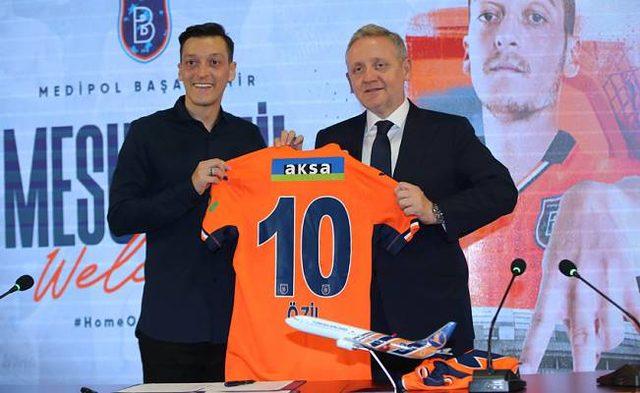 mesut-ozil-1-1-yilligina-basaksehir-de_db2b3