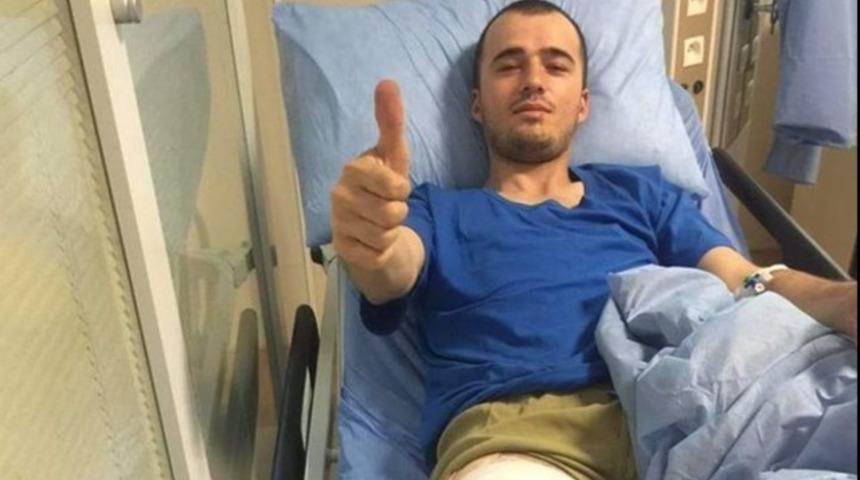 Uzman &ccedil;avuş PKK kurşunundan cep telefonu sayesinde kurtuldu