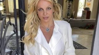 Britney Spears yatakta çırılçıplak poz verdi! Takipçileri tepki gösterdi