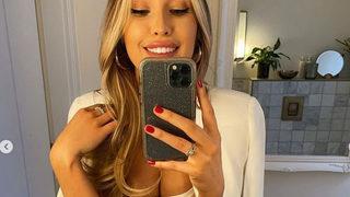 Silikonlarını yeniletmişti! Serdar Ortaç'ın eski eşi Chloe Loughnan beyaz bikinisini giyip poz verdi