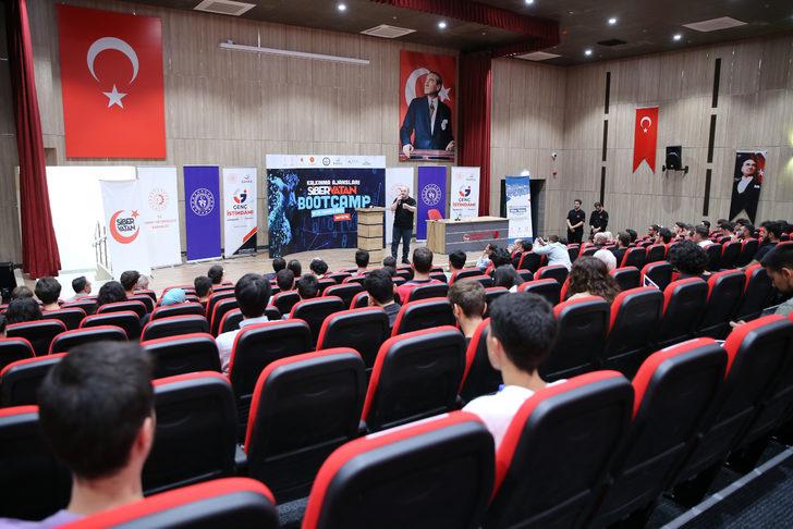 Bakan Varank'tan CHP'li Özgür Özel'e "dayı" göndermesi: G3