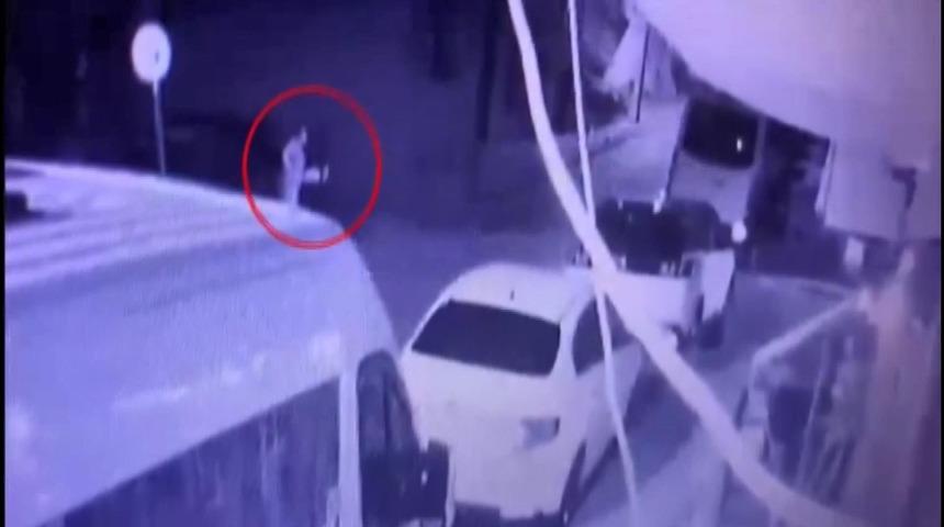 Bahçelievler’de çöpe atılan bebek hala bulunamadı! Anneden korkunç sözler: Çok ince bir bebekti, panikleyip poşete koydum