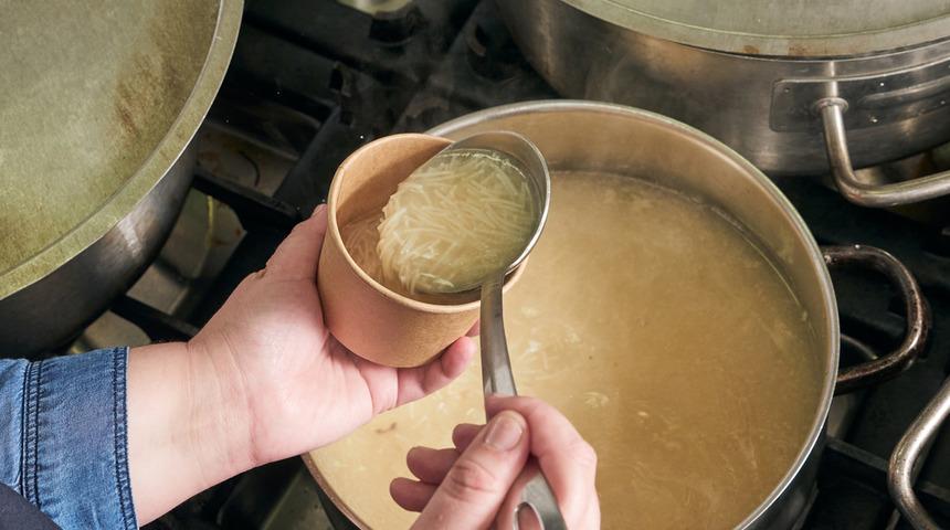 Yanına bile yaklaşmayın: İnanılmaz miktarda katkı maddesi içeren yiyecekler