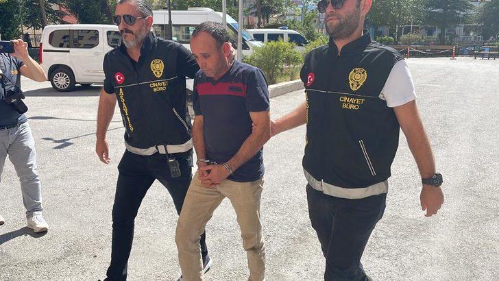 GÜNCELLEME - Afyonkarahisar'da tabancayla 1 kişiyi öldüren, 2 kişiyi yaralayan zanlı adliyede G2