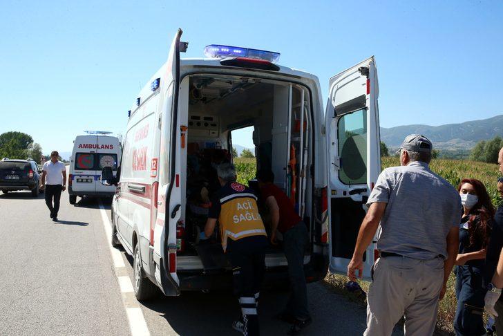 Tokat'ta şarampole devrilen otomobildeki 1'i bebek 3 kişi yaralandı G2