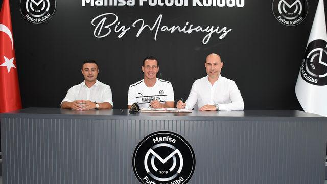 Manisa FK, Alman orta saha oyuncusu Edgar Prib'i transfer etti