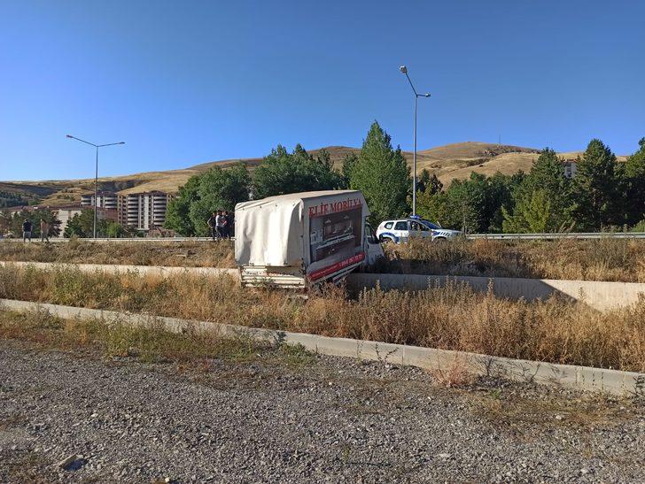 Bayburt'ta trafik kazalarında 4 kişi yaralandı G4
