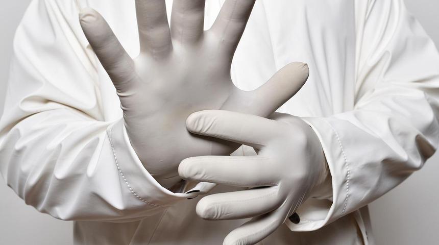 Kovid-19 önlemleri karşıtları tehdit ediyordu! Avusturyalı doktor yaşamına son verdi