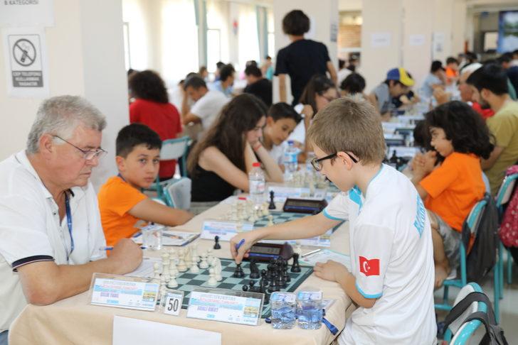 Çubuk Belediyesi 7. Uluslararası Satranç Turnuvası başladı G4