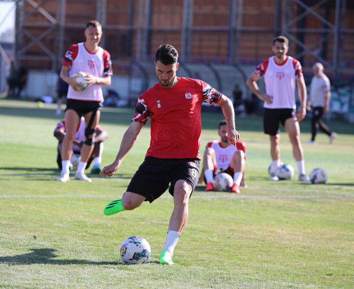 Sivasspor, Turkcell Süper Kupa maçının hazırlıklarını tamamladı G4