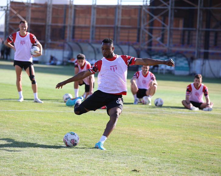 Sivasspor, Turkcell Süper Kupa maçının hazırlıklarını tamamladı G5