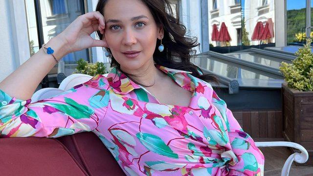 Gönül Dağı'nın Dilek'i Gülsim Ali mini elbisesiyle hayran bıraktı!