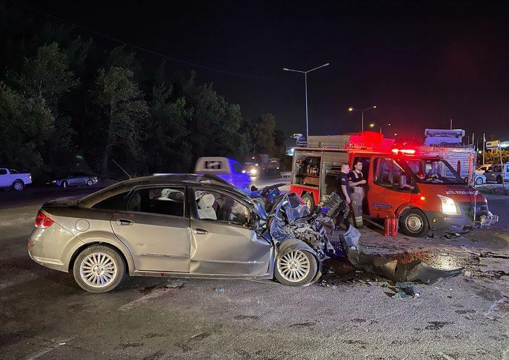 Bursa'da tırla çarpışan otomobildeki baba ve oğlu öldü, 2 kişi yaralandı G3