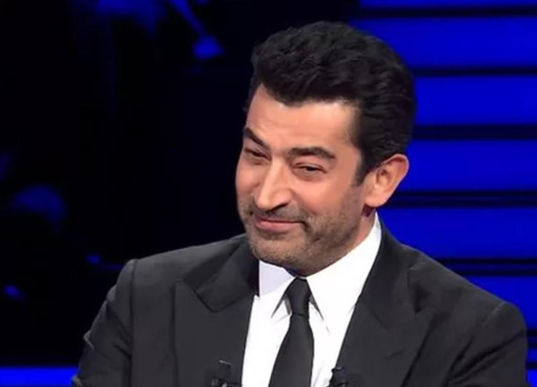 Ekran başındakiler soruyu g&ouml;r&uuml;nce &ccedil;ıldırdı! 'Kim Milyoner Olmak İster'de yarışmacı sesli harfleri bilmekte zorlanınca&hellip;'