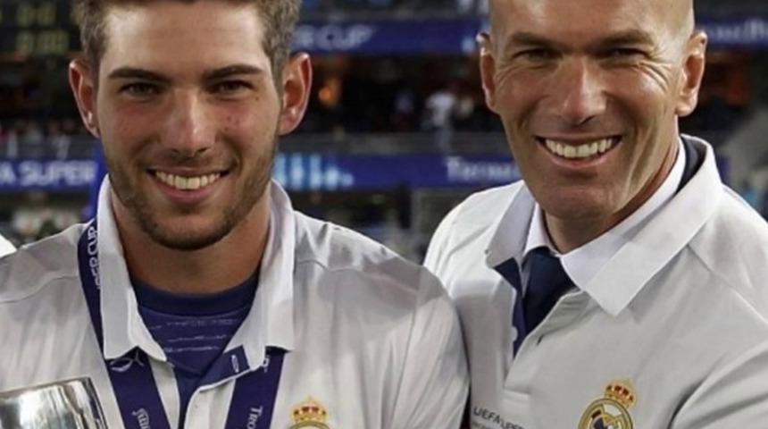 Son dakika spor haberi: Jorge Jesus'un mağlubiyet açıklamasının ardından harekete geçtiler! Menajerlerden Fenerbahçe'ye Zidane önerisi