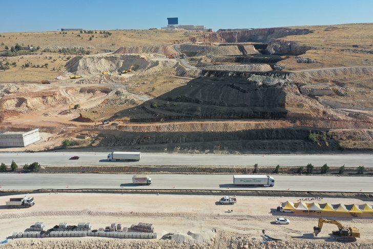 "Atık çamur" nedeniyle kapanan TAG Otoyolu ulaşıma açıldı G1