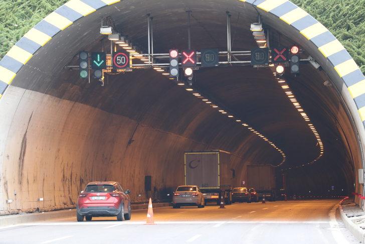 Anadolu Otoyolu'nun Bolu Dağı kesiminde bakım ve onarım çalışması başladı G4