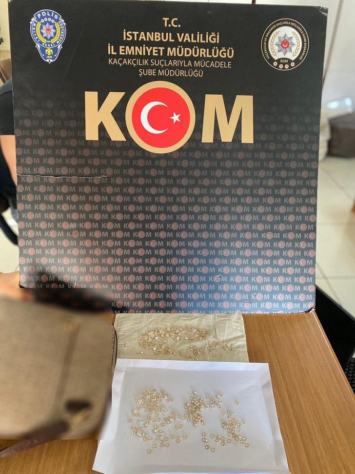 İstanbul'da kaçakçılık operasyonlarında 13 şüpheli yakalandı G4
