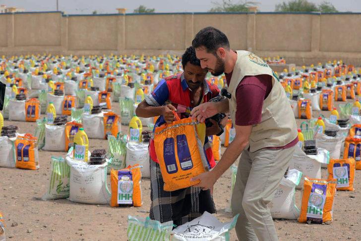 İHH'den 3 milyon Yemenliye yardım G2