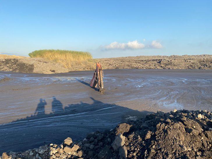 Manisa'da çamur altında kalan işçi için arama çalışması başlatıldı G4