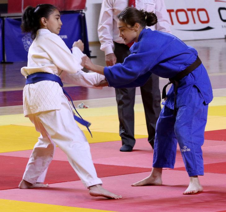 Anadolu Yıldızlar Ligi Judo Türkiye Birinciliği, Sivas'ta başladı G3