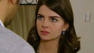 Kavak Yelleri'nin Aslı'sı Pelin Karahan bikinili pozlarıyla olay yarattı! Fiziğine bayıldım