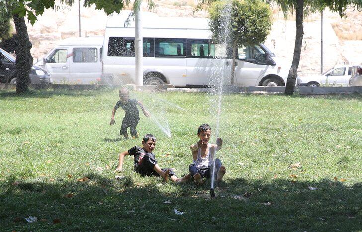 Güneydoğu Anadolu'da sıcak hava bunaltıyor G5
