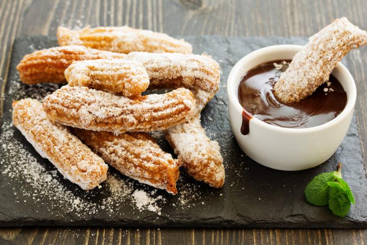 İspanyol tatlısı çiroz nasıl yapılır? Çiroz malzemeleri neler?