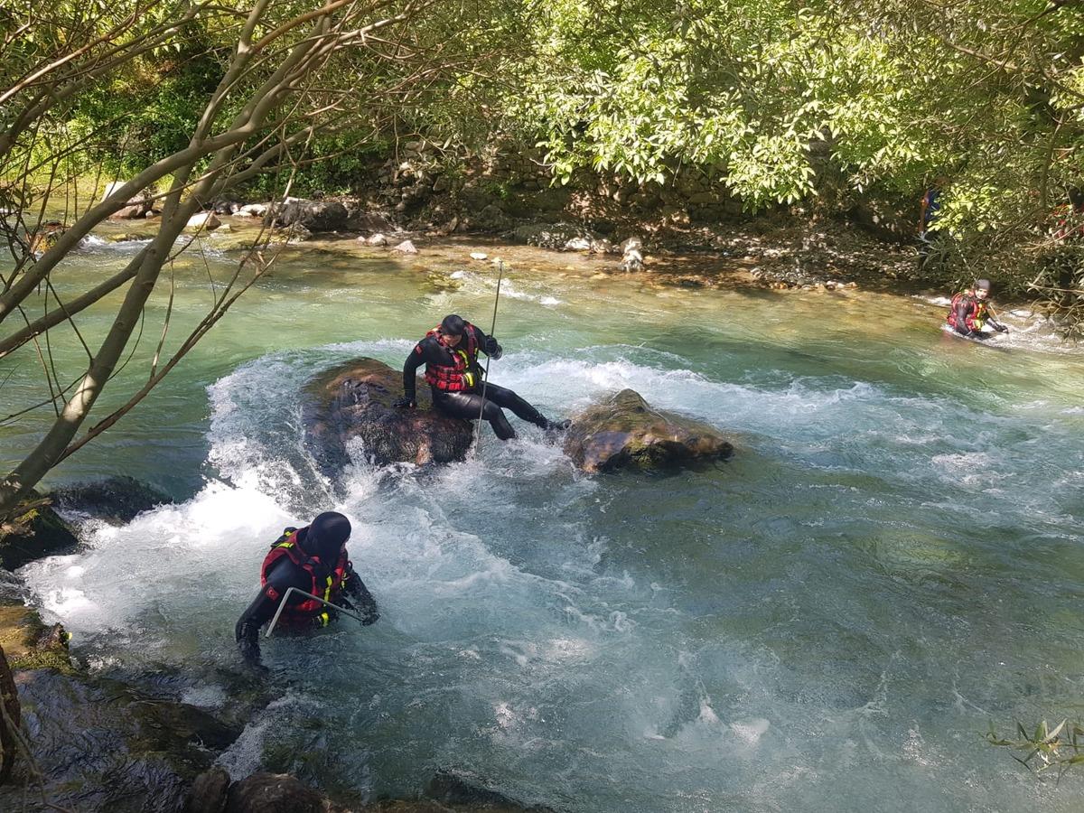 M&uuml;k&uuml;s &Ccedil;ayı'nda akıntıya kapılan hemşireyi arama &ccedil;alışmaları 50 g&uuml;nd&uuml;r s&uuml;r&uuml;yor