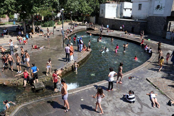 Diyarbakır'da 40 dereceyi aşan sıcak hava bunaltıyor G3