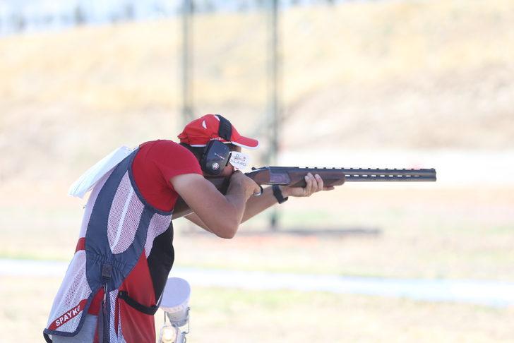 Kahramanmaraş'ta "Trap Zafer Kupası" müsabakaları başladı G3
