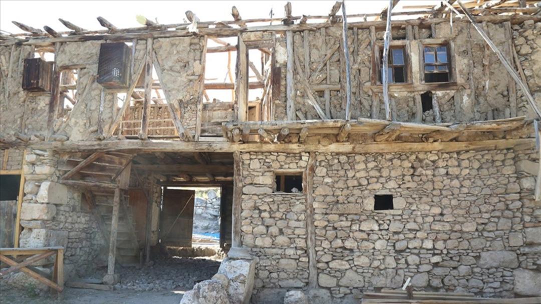 UNESCO D&uuml;nya Mirası Ge&ccedil;ici Listesi'ndeki Aizanoi Antik Kenti &ccedil;evresindeki konaklar turizme kazandırılacak