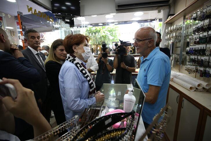 İYİ Parti Genel Başkanı Akşener, Balıkesir'de esnaf ve vatandaşlarla buluştu G4