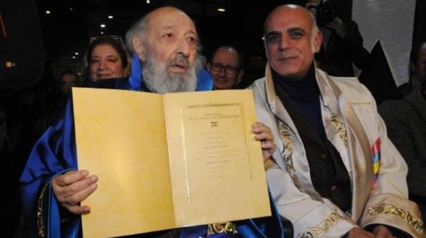 Rektörden Ezgi Sadet için başsağlığı ilanı