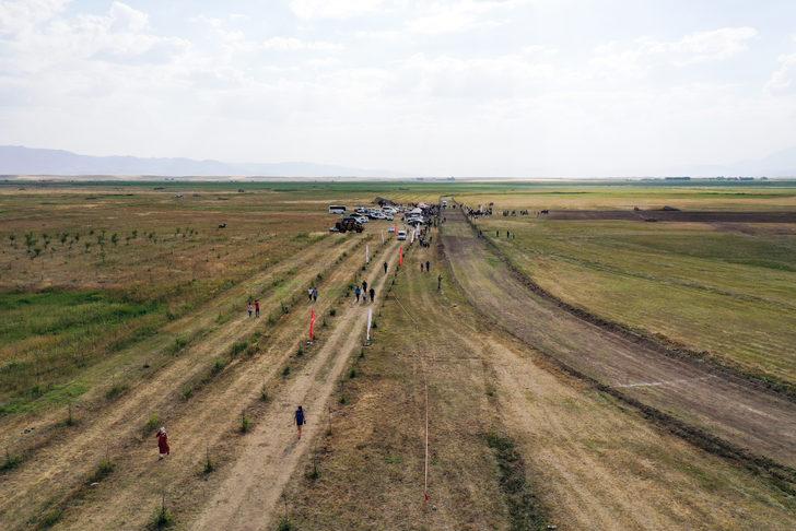 Ağrı'da "Mahalli At Yarışları Şenliği" düzenlendi G4