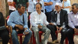 Osman Baydemir Suruç’taki patlama alanına geldi